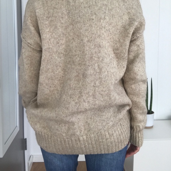 Sweater - Picture 3 of 7